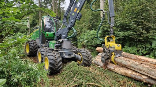 wiss-ag-dietwil-maschinenpark-vollernter-john-deere-1270E_IMG-20220430-WA0008